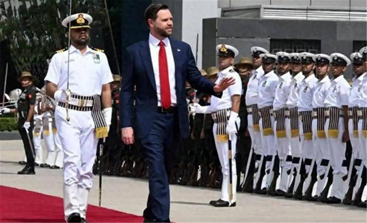 皇冠皇冠代理平台_正式对华加关税！第一个对美“投降”的国家出现皇冠皇冠代理平台，万斯这次立下大功？