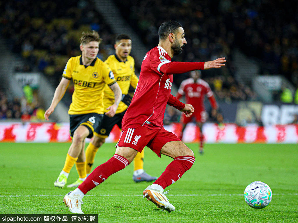 足球盘下载 _冷门足球盘下载 !英超-萨拉赫破荒难救主 利物浦1-2遭狼队94分钟绝杀